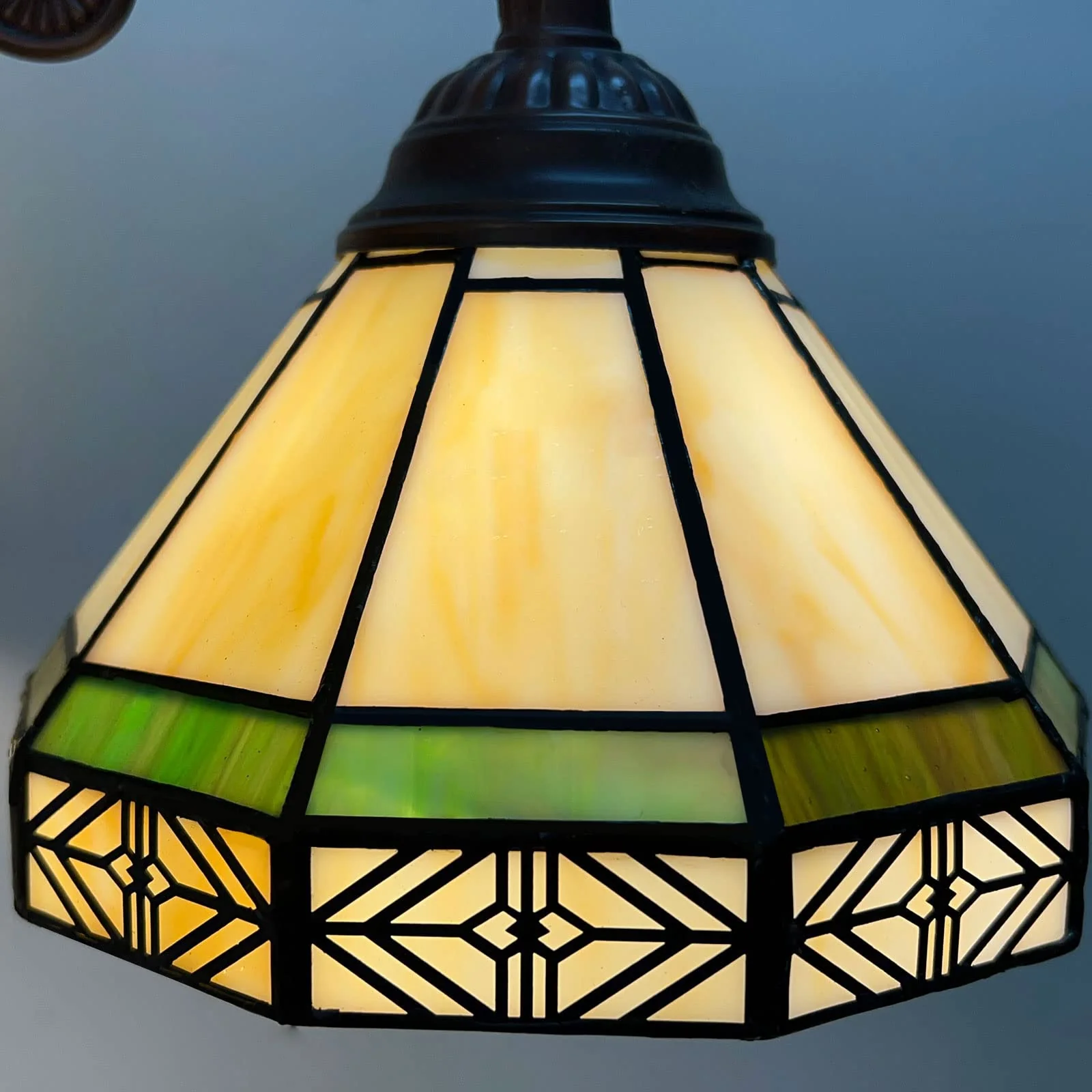 Capulina Tiffany Chandeliers Pendant Light 3-Light Retro Simple Cream Style Stained Glass Hangings Light for Living Dining Room Foyer Farmhouse - Image 3